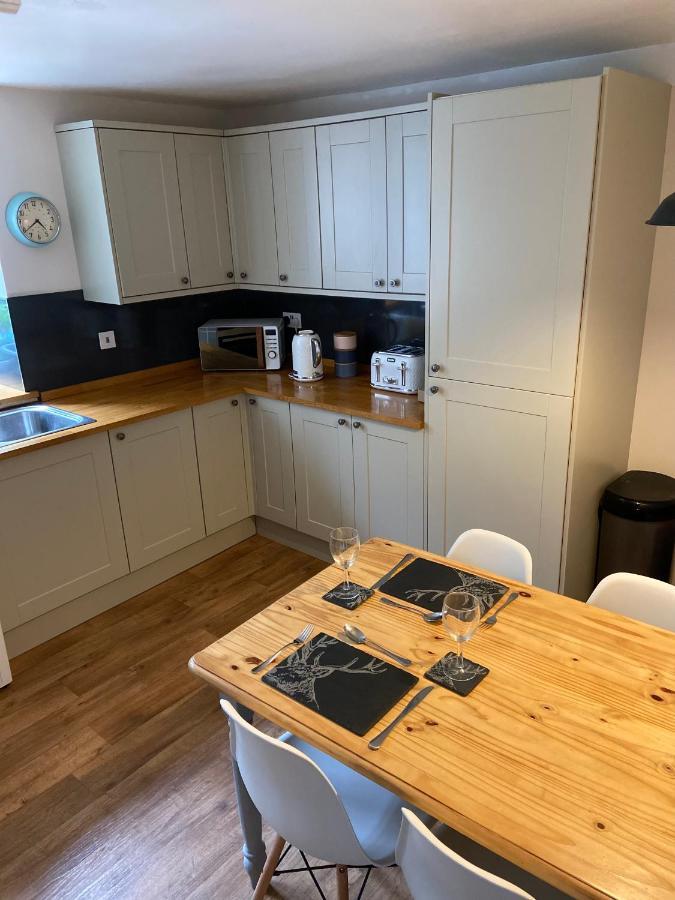 Lower Flat Hillhouse Portree Buitenkant foto